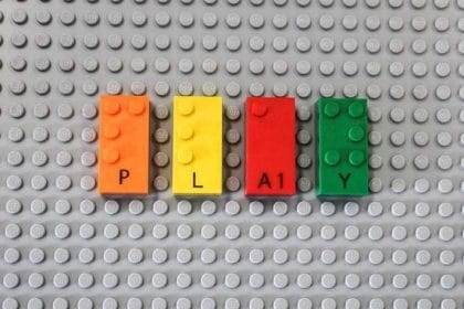 Lego Gruppe und die Lego Stiftung entwickeln gemeinsam mit Blindenverbänden neue Lernmethode. Foto: Lego GmbH