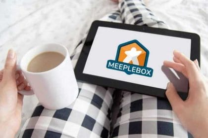 Meeplebox.de ist ein neuer Online-Shop für Brettspiele. Logo: Meeplebox
