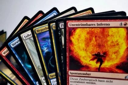 Für Magic the Gathering erscheinen auch dieses Jahr viele neue Karten. Foto: Volkmann