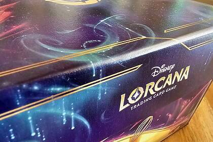 Ravensburger is releasing new cards for Disney Lorcana on time - this time it goes to the Azure Sea. Photo: Volkmann